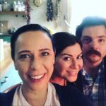 Pelinsu Pir Instagram - Bu gün de böyle 😂🤗💃#istanbullugelin #set#bugün @erenbalkan81 @mhrrmtrksvn