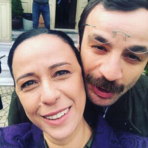 Pelinsu Pir Instagram - Akşam görüşürüz canlar 🙏🤗#istanbullugelin #set#startv #o3medya