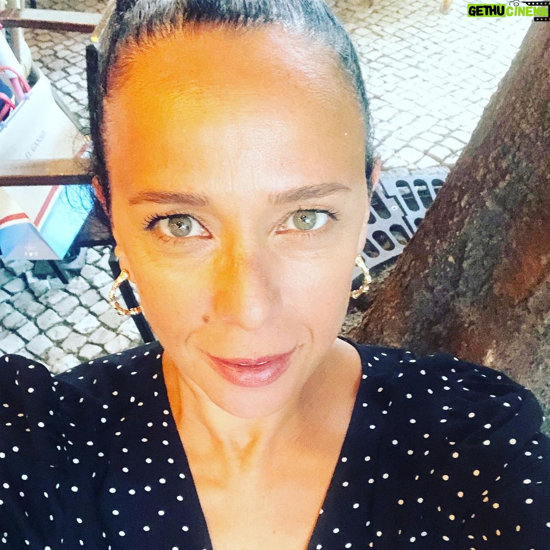 Pelinsu Pir Instagram - İyi geceler canlar ,her şey dilediğiniz gibi olsun🙏🤗🎈#sağlıkla #huzurla #sevgiyle #şükür @leventtulek