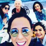Pelinsu Pir Instagram - Canlar bu gün Cuma demişsiniz ,foto yok mu ?demişsiniz ,özledik demişsiniz🙏 o zaman genel istek üzerine İstanbullu Gelin nostaljisi yapalım dedim🎈🎈🎈🤗 #istanbullugelin #nostalji