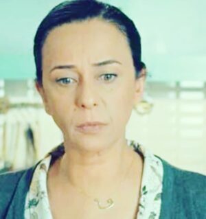 Pelinsu Pir Instagram - Genel istek üzerine özlem #tbt’si , ne güzel anlar paylaştık ,seviyorum sizi canlar❤️😘💜🎈 #istanbullugelin #canlarım #özlemle #sevgiyle