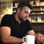 Pendar Akbari Instagram - ... .. ابوسعید ابوالخیر در راه بود، گفت: «هر جا که نظر می‌کنم، بر زمین همه گوهر ریخته و بر در و دیوار همه زر آویخته. کسی نمی‌بیند و کسی نمی‌چیند.» گفتند: کو، کجاست؟ گفت: «همه‌جاست، هر جا که می‌توان خدمتی کرد؛ یا هر جا که می‌توان به راحتی دلی به‌دست آورد. آن‌جا که غمگینی هست و آن‌جا که مسکینی هست؛ آن‌جا که یاری طالبِ محبت است و آنجا که رفیقی محتاج مروت.» #یک_قاچ_کتاب #میراث‌عرفانی‌ابوسعیدابوالخير #شفیعی_کدکنی #پندار_اکبری #pendarakbari #iranianartist #iran #iranianactor #art #artist #honarmandan #honar