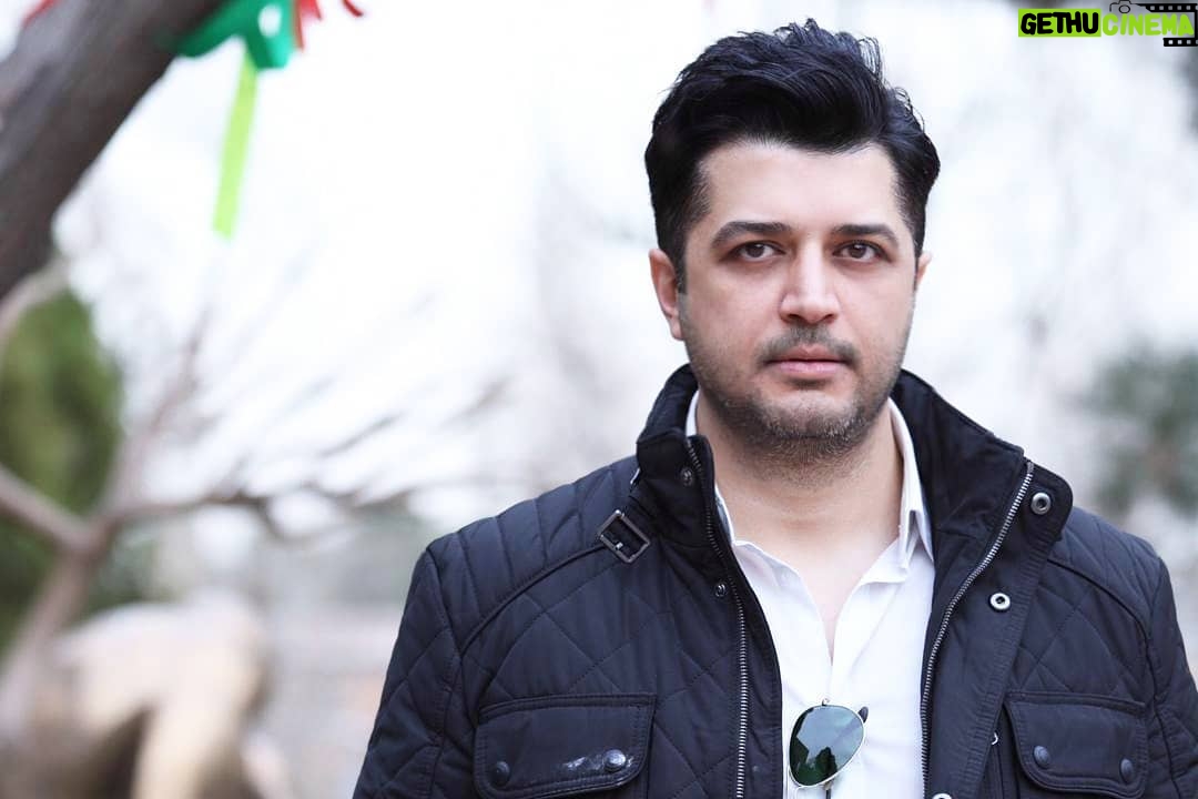 Pendar Akbari Instagram - ... .. دنیا پر از آدمای خوبه ، اگه نتونستی یکیشو پیدا کنی خودت یکیشون باش ... #پندار_اکبری #pendarakbari #iran #iranianactor #iranianartist عکس از سرکار خانم مینا میرزایی