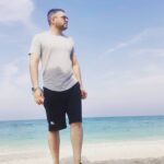 Pendar Akbari Instagram - همه‌ی نیروها در کارند تا تو را عام کنند؛ خاص باش • #pendarakbari #pendar_akbari #پندار_اکبری #پنداراکبری