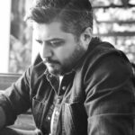Pendar Akbari Instagram - ... .. ابتدا مورد تمسخر واقع میشوی؛ سپس با خشونت به مخالفت با تو میپردازند، سر انجام به تو ایمان می‌آورند. برای موفق شدن از این سه مرحله باید گذشت! . #آرتور_شوپنهاور #پندار_اکبری #pendarakbari #iranian #iranianartist #iran #iranianactor #honar #honarmandan #art #artist