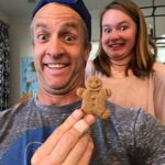 Penn Holderness Instagram – We’re making CHINGERBREAD MEN!!! #doublechinstagram