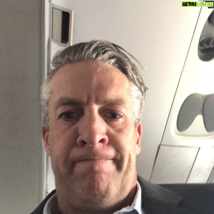 Penn Holderness Instagram - Major travel CHINconvenience. Been here about 4 hours. Lemme off. #doublechinstagram