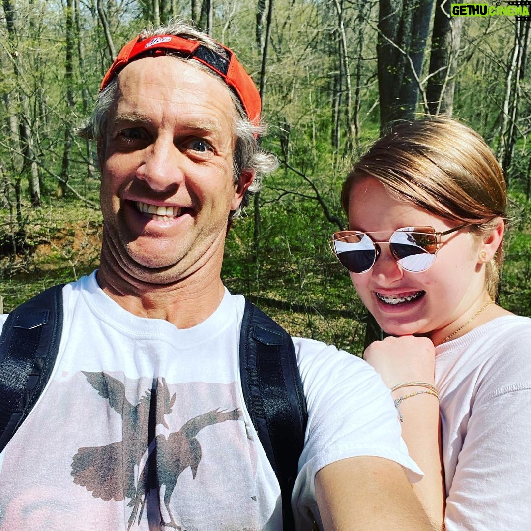 Penn Holderness - 1.5K Likes - Social CHINstancing on the Eno river. No one within miles. #doublechinforthewin #socialChinstancing