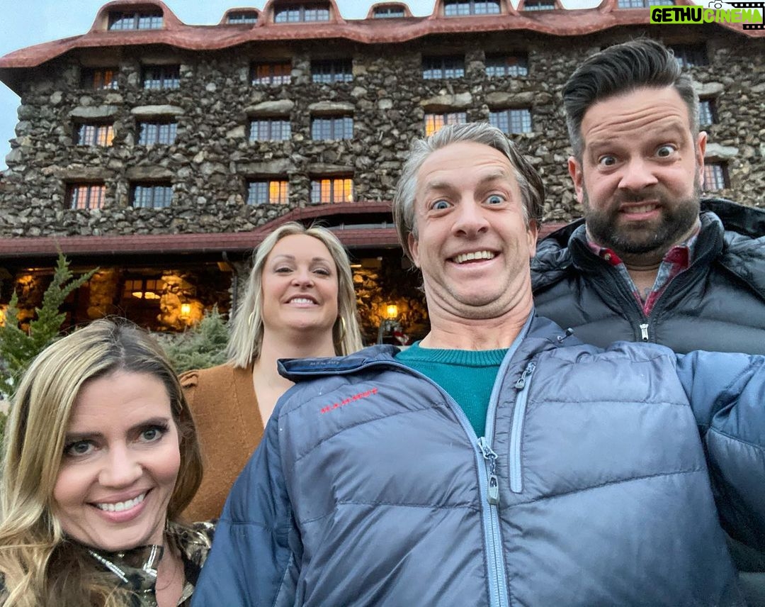 Penn Holderness - 1.2K Likes - I love the Grove Park CHINN! first time here but it’s awesome. #doublechinforthewin @jakefehling @pagefehling @theholdernessfamily