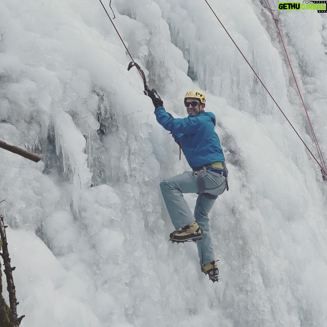 Penn Holderness - 2.4K Likes - Ice climbing in CHINmonix! 130 foot ascenCHIN. So proud of my wife and children! Swipe right for all the actCHIN