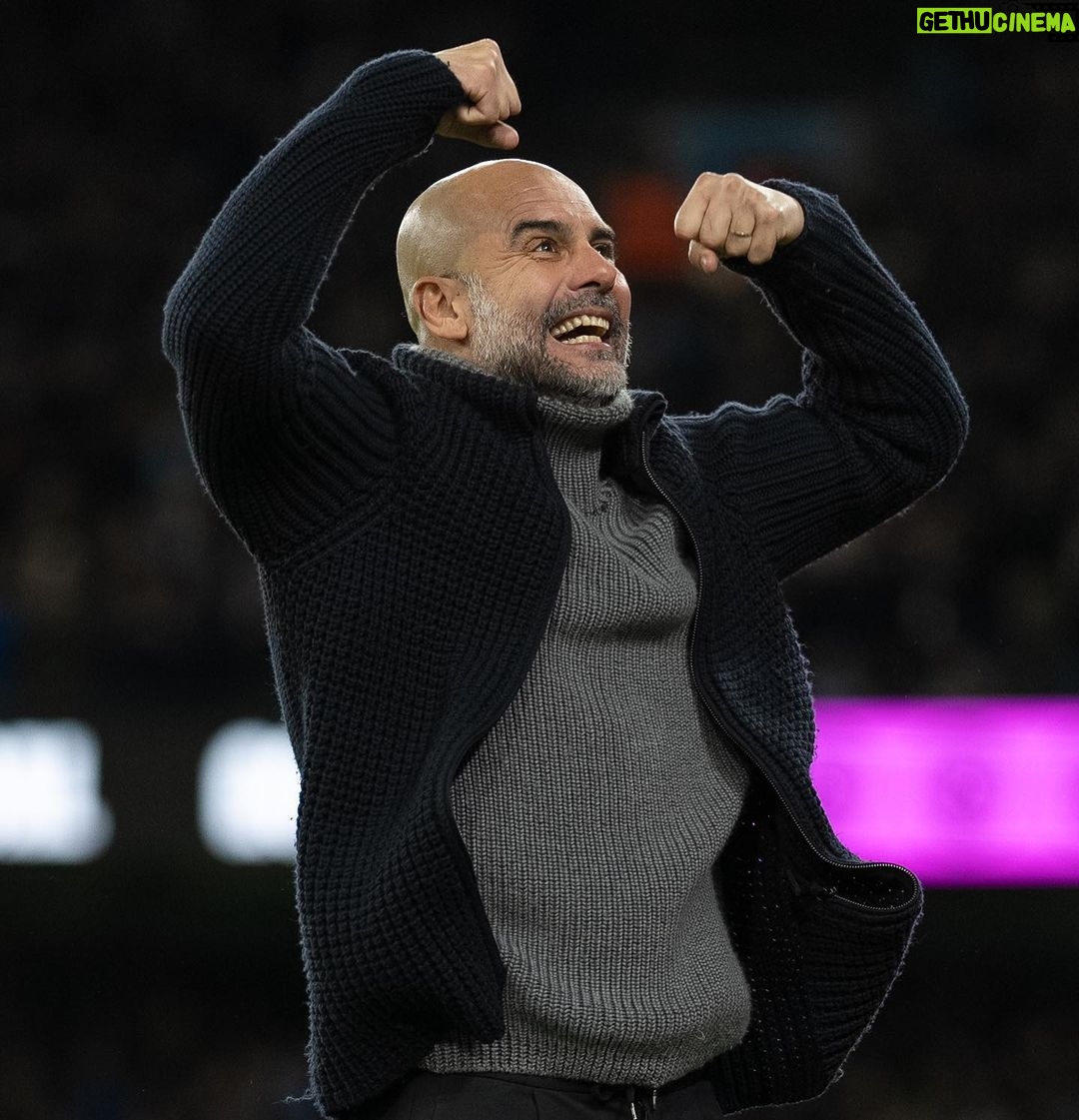 Pep Guardiola - 494.7K Likes - #premierleague (17)
@mancity 2-2 @cpfc
#mcicry #mancity