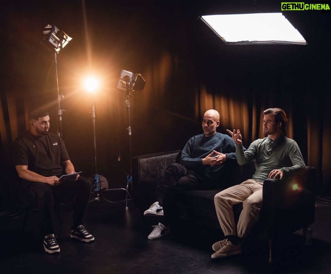 Pep Guardiola Instagram - What a pleasure to meet the genius Magnus Carlsen! We enjoyed it so much! Join us and watch the full video on Man City’s or Puma’s official YouTube channels. #foreverfaster #mancity #chesscom