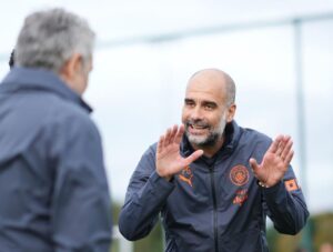 Pep Guardiola Instagram - Back at CFA #mancity 📷 @tomflathers_mcfc