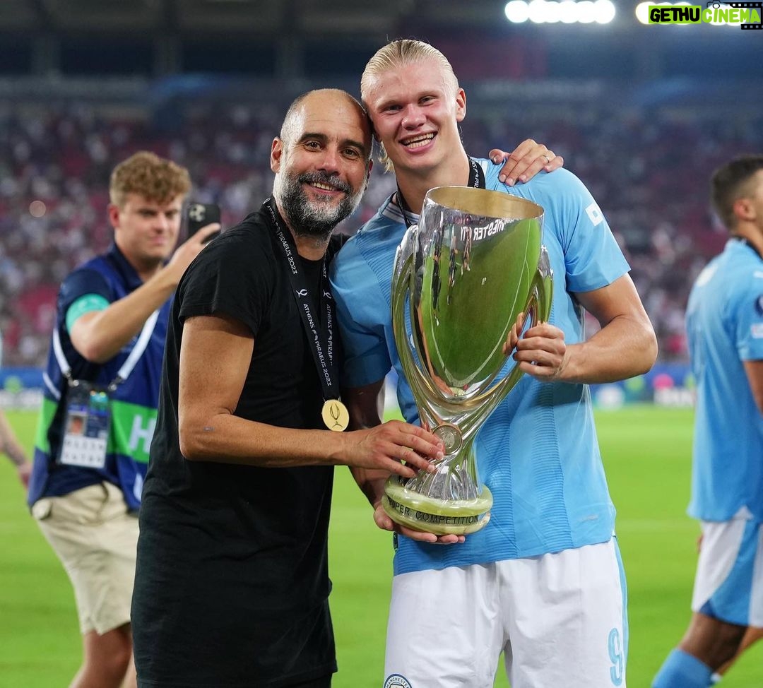 Pep Guardiola - 461.5K Likes - #uefasupercup Winners!
@mancity 1(5)-1(4) @sevillafc
#mancity
