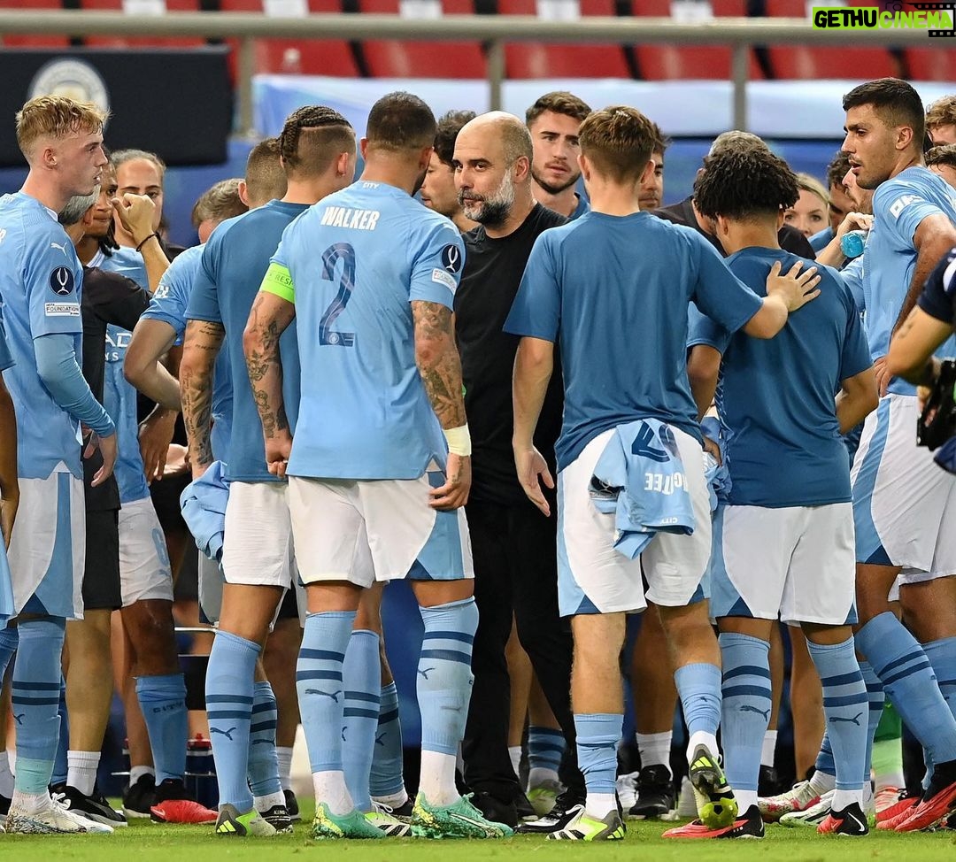 Pep Guardiola - 461.5K Likes - #uefasupercup Winners!
@mancity 1(5)-1(4) @sevillafc
#mancity