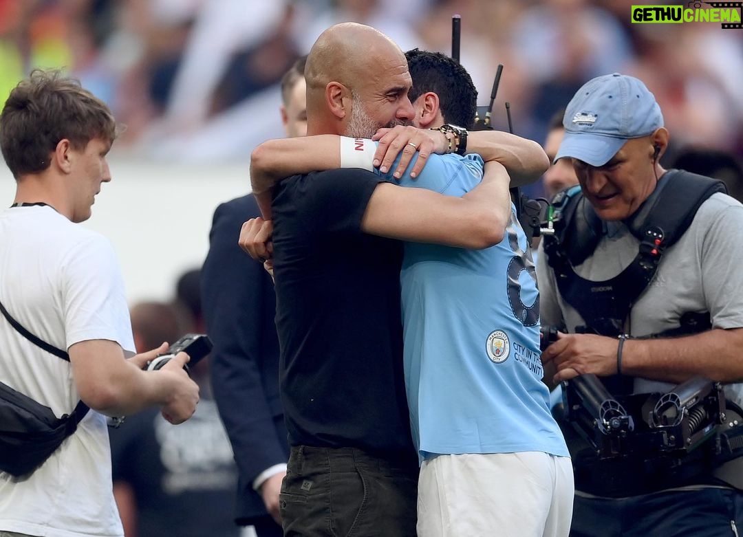 Pep Guardiola - 387.9K Likes - 22/23 #facup Champions!
@mancity 2-1 @manchesterunited
#facupfinal #mancity