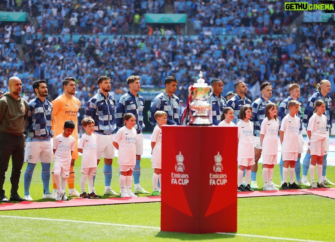 Pep Guardiola - 387.9K Likes - 22/23 #facup Champions!
@mancity 2-1 @manchesterunited
#facupfinal #mancity