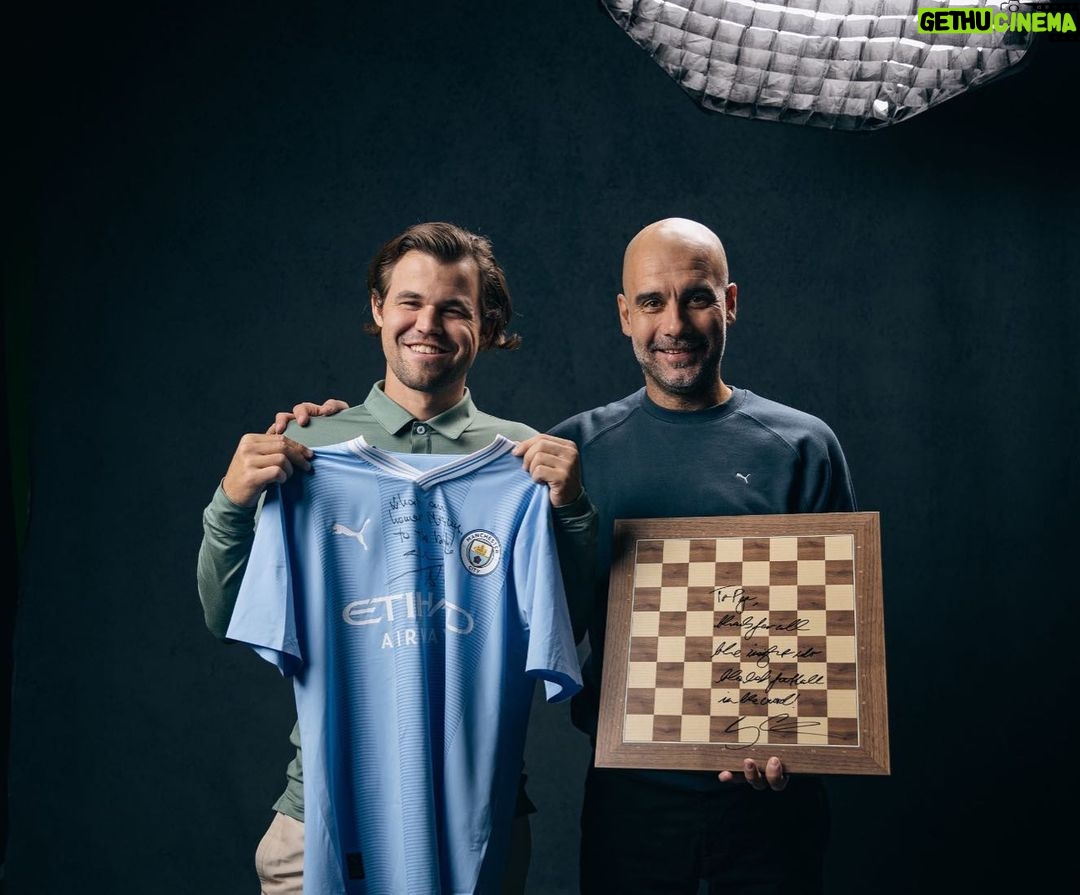 Pep Guardiola Instagram - What a pleasure to meet the genius Magnus Carlsen! We enjoyed it so much! Join us and watch the full video on Man City’s or Puma’s official YouTube channels. #foreverfaster #mancity #chesscom
