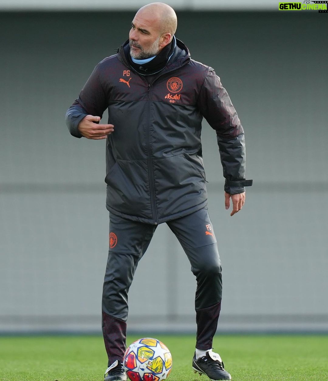 Pep Guardiola Instagram - The @championsleague is back 🔜 @fc_kobenhavn #ucl #mancity