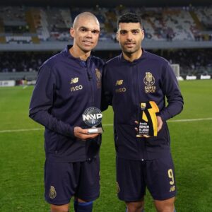 Pepe Instagram - 🤜🏼🤛🏼