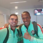 Pepe Instagram - Grande @brunoralves2oficiall foi para mim uma honra termos partilhado tantos momentos! Confio e desejo que o que se segue te traga muitas alegrias e êxitos! 🤜🏼🤛🏼
