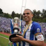 Pepe Instagram - Quem ama… Cuida🤣 🤍💙🏆