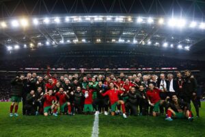 Pepe Instagram - Que noite emocionante🇵🇹
OBRIGADO pelo vosso apoio 🔈
Juntos, conseguimos este apuramento 💪🏼
PORTUGAL está no Mundial 2022🙏🏻
