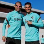 Pepe Instagram - 📱Instagram asks… . “Write a subtitle” 🤔👇🏼