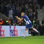 Pepe Instagram - Quem chega nesta idade a jogar neste nível num clube como o FC Porto é por causa de muito trabalho e sacrifício. Sei que falta pouco para eu terminar, mas o pouco que falta vou dar o meu melhor para honrar este desporto. Continua… 🙏🏻💪🏼
