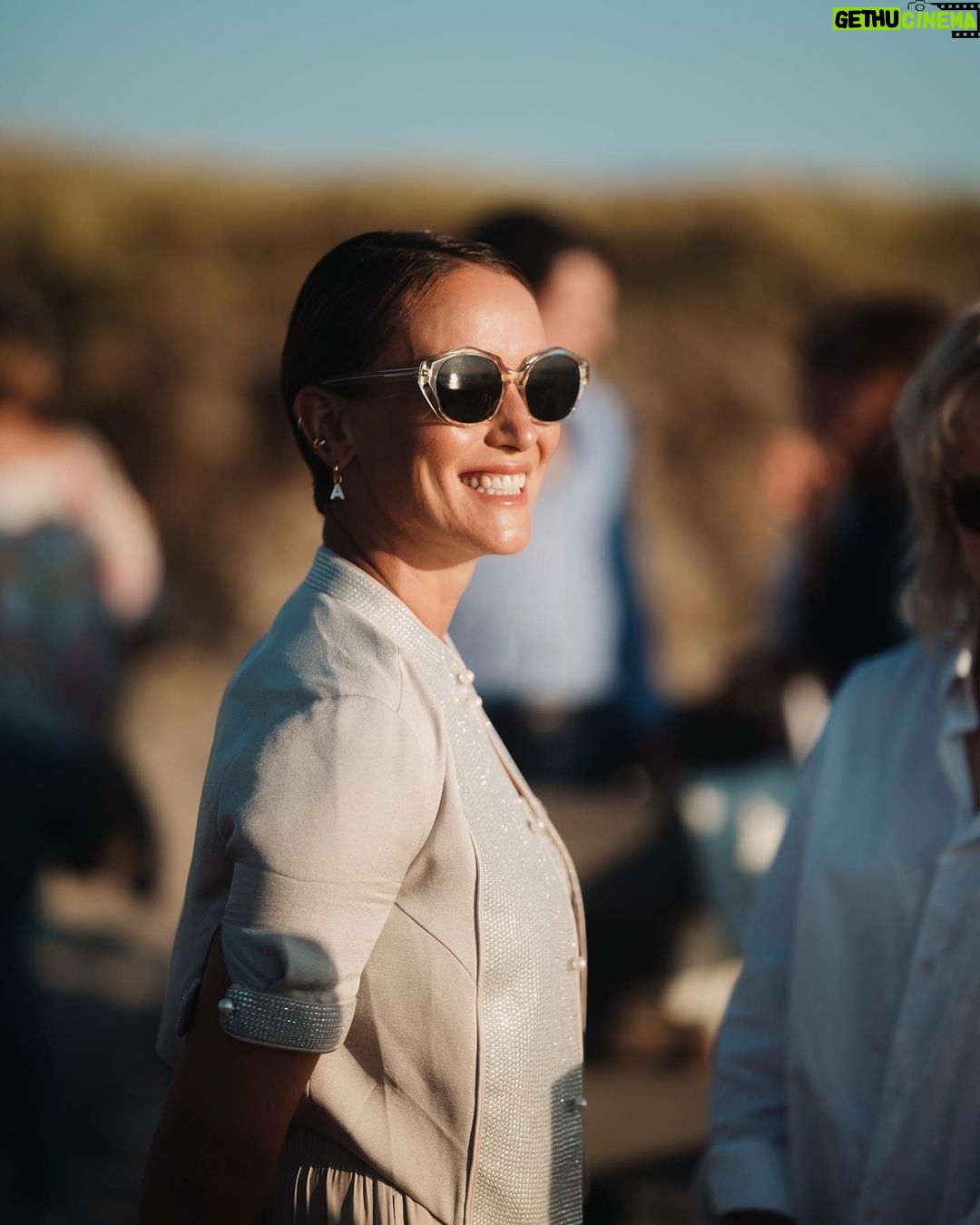 Peri Baumeister - 1.1K Likes - I went back home full hearted. 💙
Grazie mille @giorgioarmani #armanimare and of course to all involved.
So much love in the details.
So many interesting and inspiring encounters and amazing food.
@sarah___kern @juliahoefner 📸 @lucaspossiede
And what a beautiful place Sylt is! Especially with you @luisevonfinckh