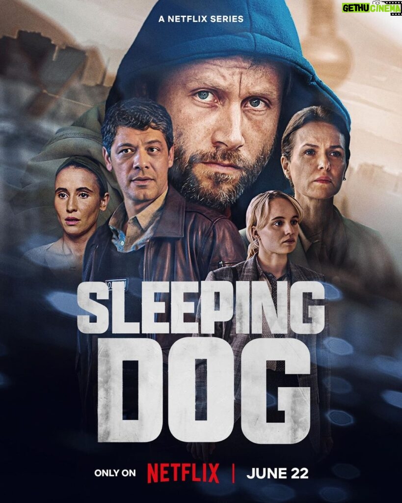 Peri Baumeister Instagram - S L E E P I N G D O G From now on @netflix ❤️‍🔥 Ich bin sehr gespannt, ob es euch gefällt! Let me know. Directed by Stephan Lacant and Francis Meletzky @francismeletzky With @maxriemelt @luisevonfinckh @melika_foroutan_ @melodie_dinah #carloljubek @taraafricahcorrigan #martinwuttke uvm.