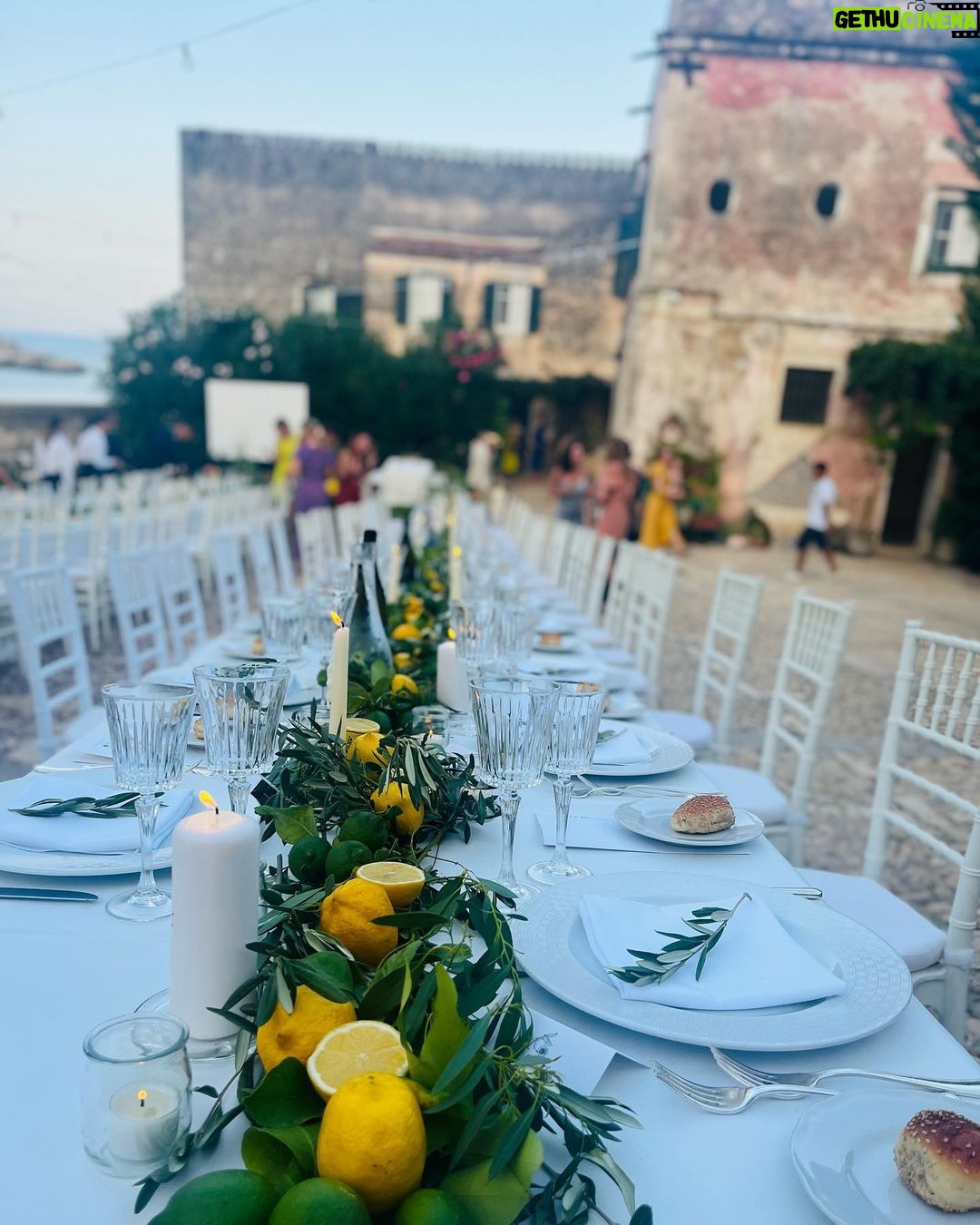 Peri Baumeister - 2K Likes - Grazie Mille @lizrida x @yyasharazad for your Love and this unforgettable Week 🤍
1. Sicilian Wedding at it’s best
2. May I kiss the bride ?
3. But don’t take her home
4. Ok at least I got you
5. New Chapter
6. I wished for it
7. What it‘s ( really) all about
8. Buttons
9. 🍋
10. Ciao Raggaze