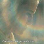 Peri Baumeister Instagram - TeaserTime 💫 „Das Signal“ startet am 7. März auf Netflix 🚀 Regie : Sebastian Hilger & Philipp Leinemann Nach einer Idee von Sebastian Hilger und Nadine Gottmann @the_village_nadine Dop : @janprahl Produktion: @bonvoyagefilms @amirhamz23 @netflixde @florian.david.fitz @nilam.farooq @hadi.khanjanpour @meret.becker #annathalbach @katharina_schuettler @sheeba.chadha @yuna_bennett @michael._.kranz @seumas @uwe_preuss Und @iris_baumueller ein großes Dank an dich für diese weitere ungewöhnlich aufregende Reise! 🫶🏼