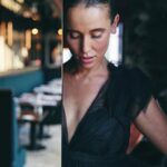 Peri Baumeister Instagram - She opens her eyes and started to see 🌘 • • • 📸 @nilsschwarz_ @sabrina.reuschl @grill_im_kuenstlerhaus @loewscommunications