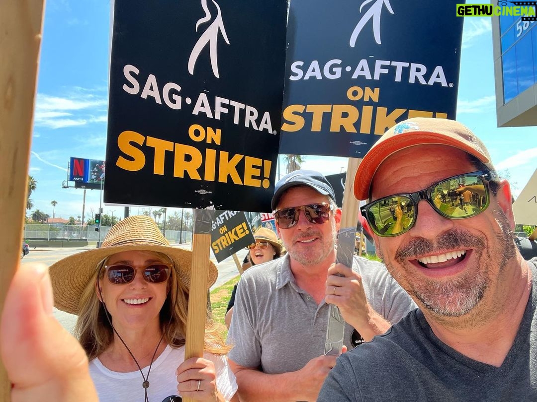 Peri Gilpin Instagram - We’re Union @sagaftra @sagaftrafound @wgawest @wgaeast @tusctogether #sagaftrastrong #wgastrong Hollywood, California