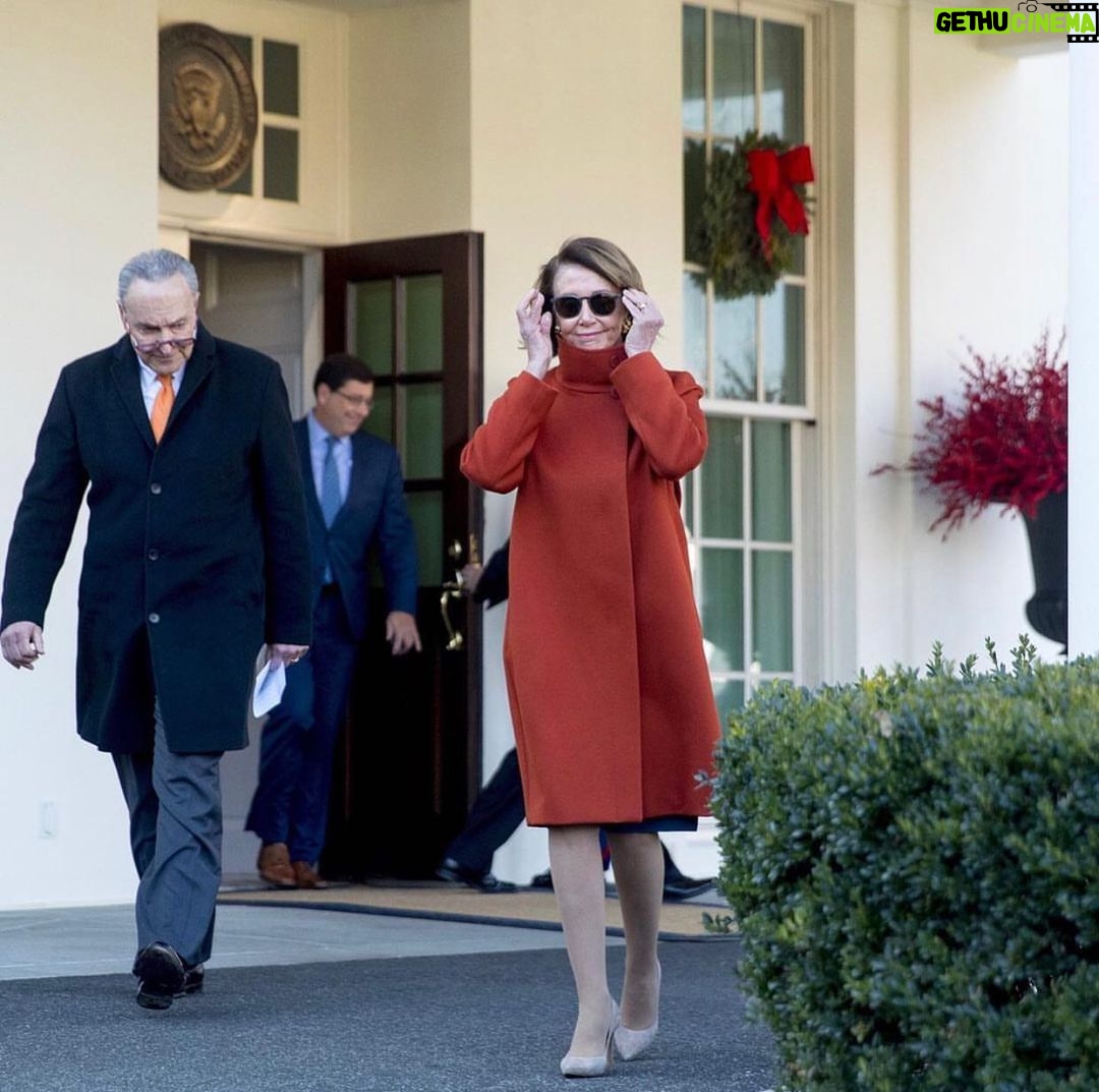 Peri Gilpin - 1.3K Likes - I join millions of Americans who thank you for your leadership @speakerpelosi You work so hard every day to improve the lives of people here and all over the world. You shine light on what’s important.