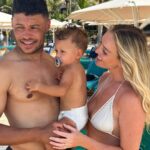 Perrie Edwards Instagram - Holiday with my loves ☀️