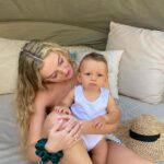 Perrie Edwards Instagram - ☀️