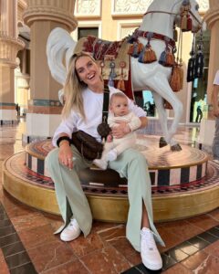 Perrie Edwards Instagram - You are my sunshine ☀️