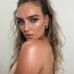 Perrie Edwards Instagram - Tried to find the light, it found me first... 🍯