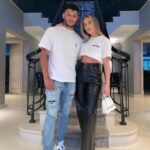 Perrie Edwards Instagram - Date night ♥️