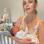 Perrie Edwards Instagram - I cooked a whole human in 2021