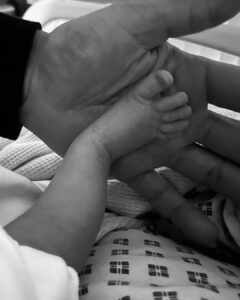 Perrie Edwards Instagram - Welcome to the world baby 21/08/21 ♥️