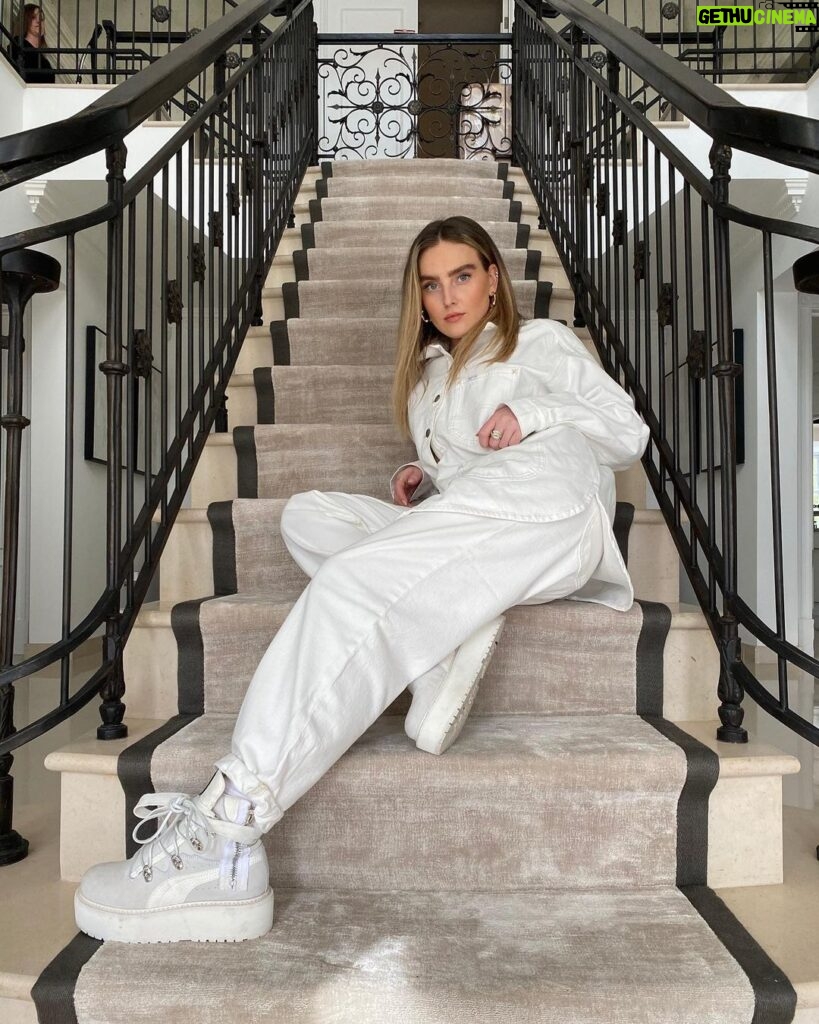 Perrie Edwards Instagram - Me: no shoes inside the house Also me: