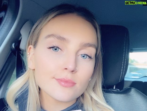 Perrie Edwards Instagram - First post of 2020❗️ Beep beep huns 🚘 About time I ticked this one off the list! 😅 Coming soon to a road near you! Skkkrrrt!