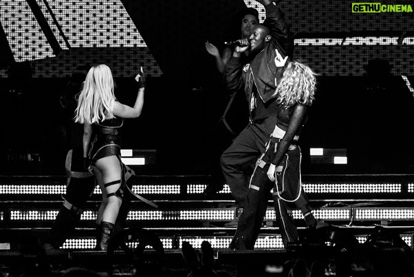 Perrie Edwards Instagram - Last night was OUTRAGEOUS! Third night at the o2 in London and the vibe was incredible! @stormzy & @kamille you both gave me so much life! Thank you for sharing the stage with us and to the fans who make my life every show! #lm5tour ❤️
