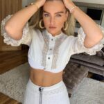 Perrie Edwards Instagram - 🌻☀️