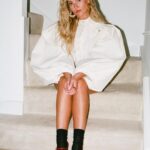 Perrie Edwards Instagram - Thinking of Santa Baby 🎅🏽… one month until Christmas 👠