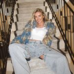Perrie Edwards Instagram - It’s giving fashion 🧶