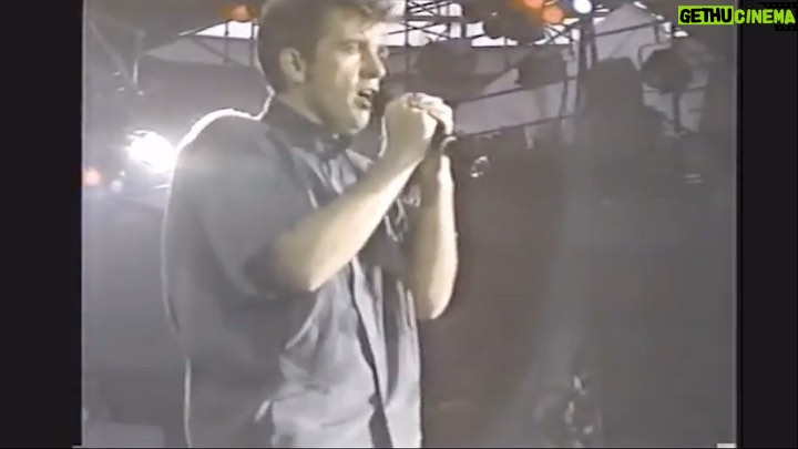 Peter Gabriel Instagram - As the i/o tour enters its last week, here’s a snippet of ‘Sledgehammer’ live at the Giants Stadium for the Amnesty International Concert ‘A Conspiracy Of Hope’ in 1986.